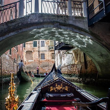 Luxhaven Venice Trainstation メストレ エクステリア 写真